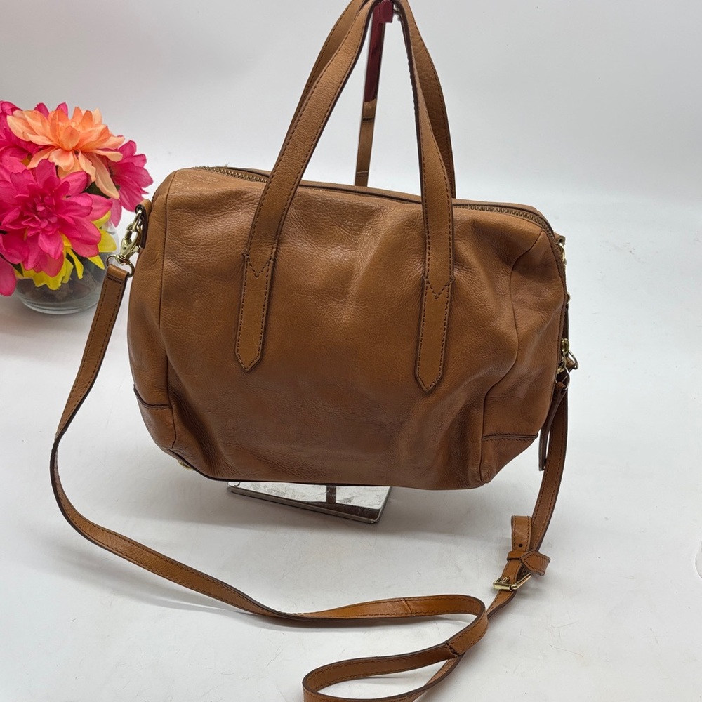 Fossil Classic Carmel Color Leather Satchel Shoulder Bag FP9601